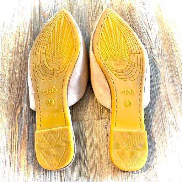 Stylo Floral Embroidery Flat Slip-On Pointed Mules Nude/Multi-Colored - Picture 5 of 5